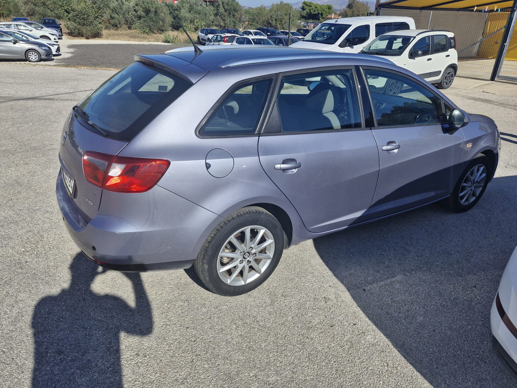 Premium Minivan